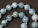 купить - Чётки мусульманские 33 бусины из натурального камня голубой агат с подвеской рука Фатимы - фото 14